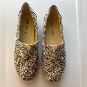 TOMS Women’s Leopard Print Espadrilles - Beige/Black